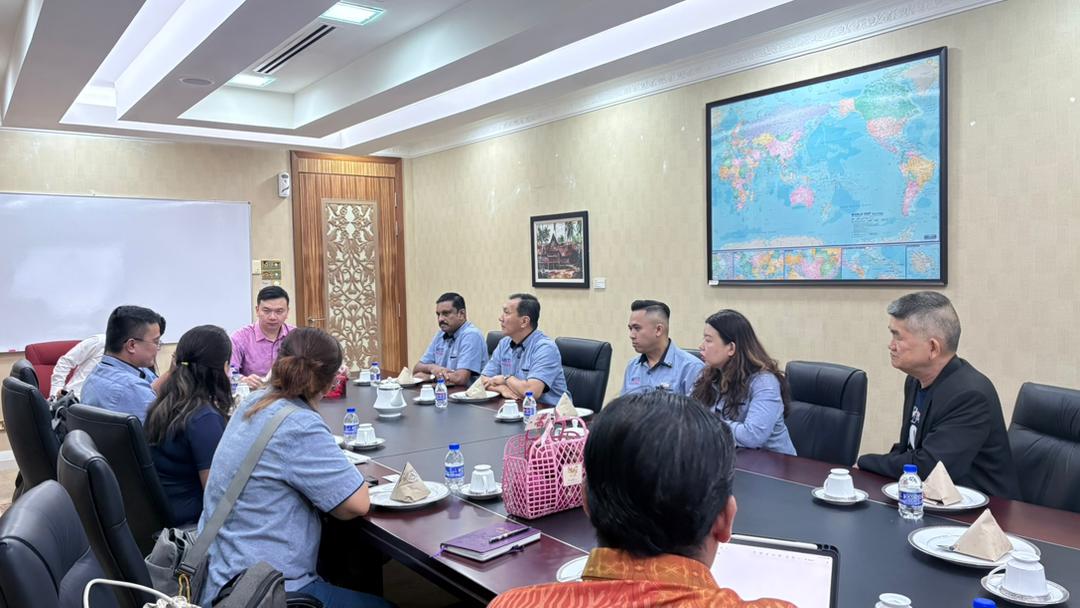 Sesi Dialog Industri